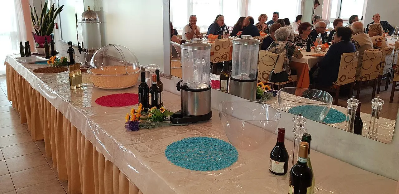 ***  Hotel Alba Rimini İtalya
